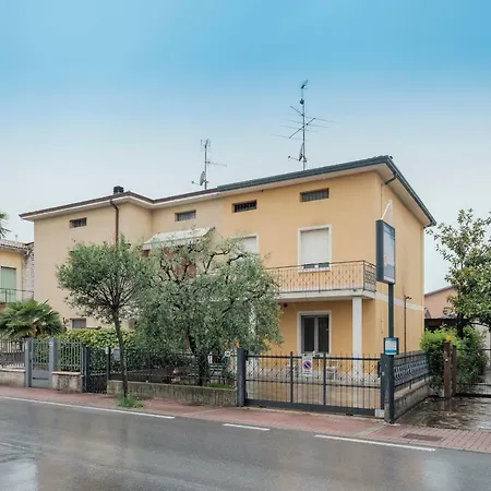 Residenza L'ulivo Casa vacanze *