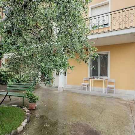 Residenza L'ulivo Casa vacanze Sirmione