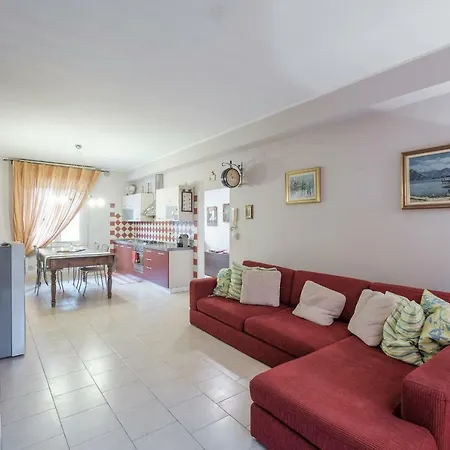 Residenza L'ulivo Holiday home *